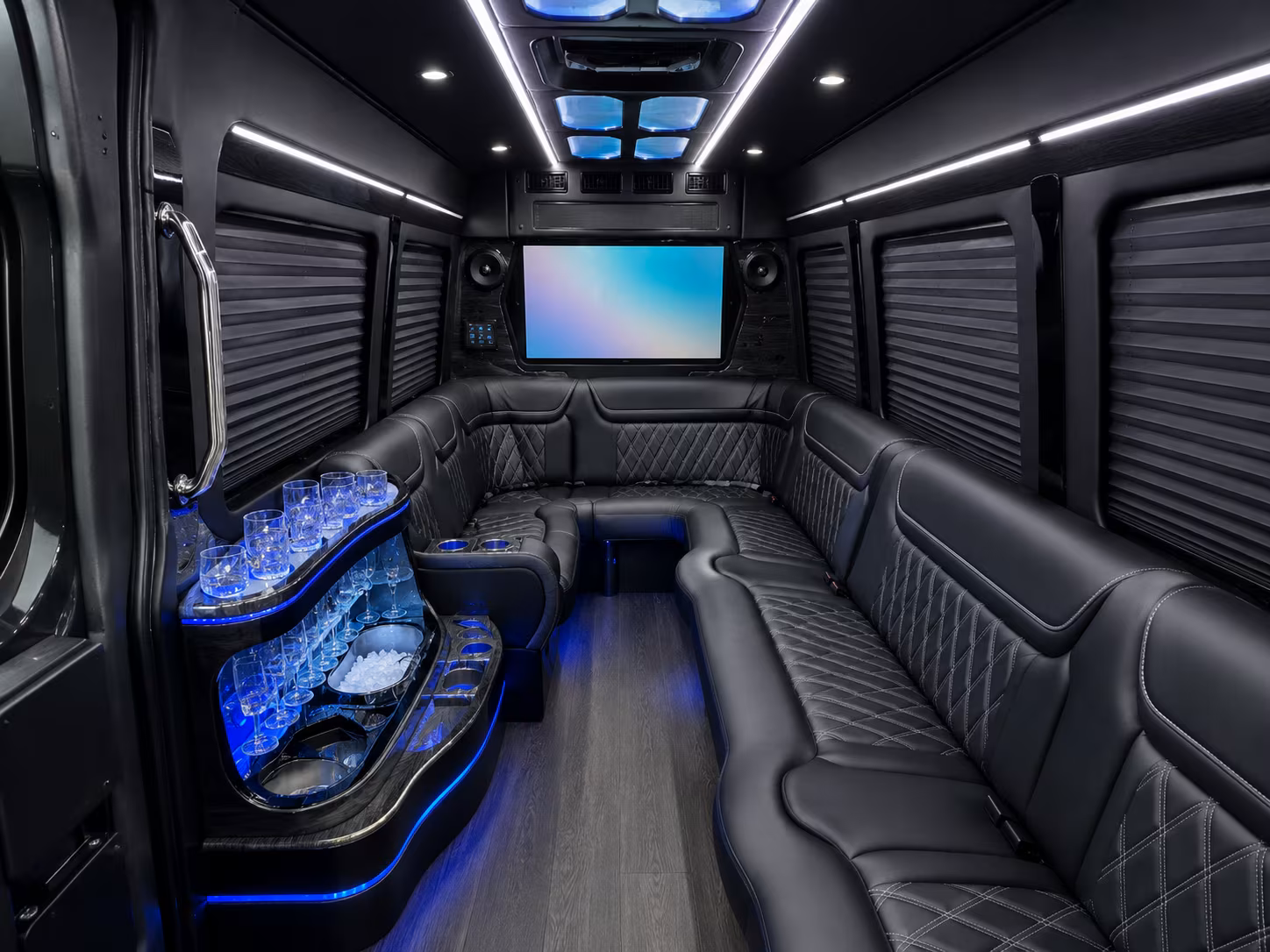 tracycharterbuscompany com makes it possible to plan multi day group trips from tracy with ease