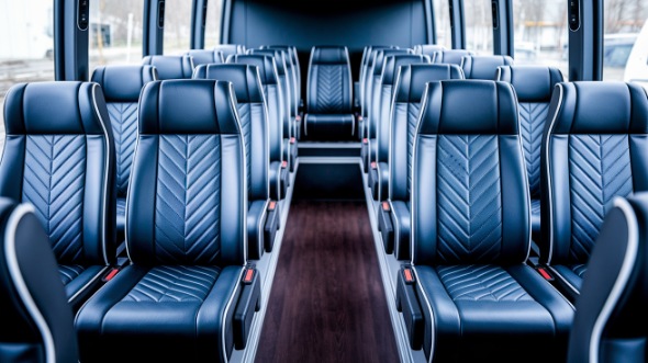 18 passenger minibus rental antioch